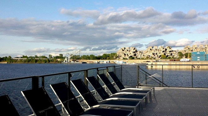 Snapchat--8983781928823969321